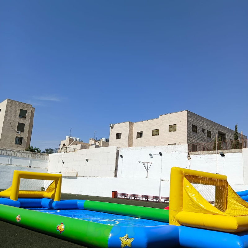 ملعب كرة قدم قابل للنفخ كبير ل - مراجعة Outdoor Sport Field وسعره