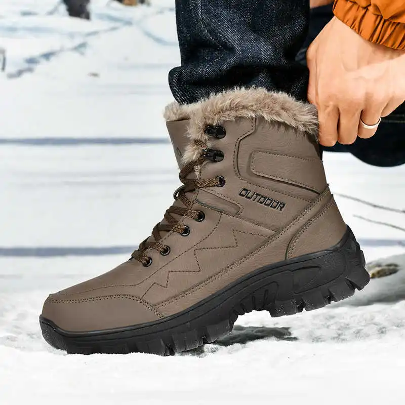 أحذية رياضية بتصميم فاخر لكرة  - مراجعة Outdoor Sport News وسعره