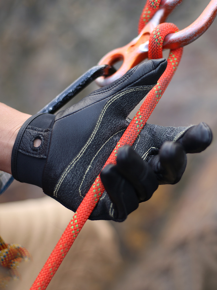 قفازات قوات الإنحدار الكاملة ل - مراجعة Outdoor Sport Gloves وسعره